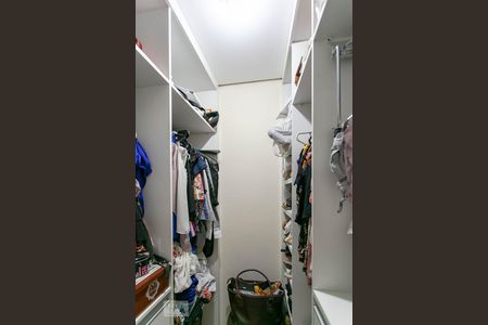 Apartamento para alugar com 74m², 2 quartos e 2 vagasCloset