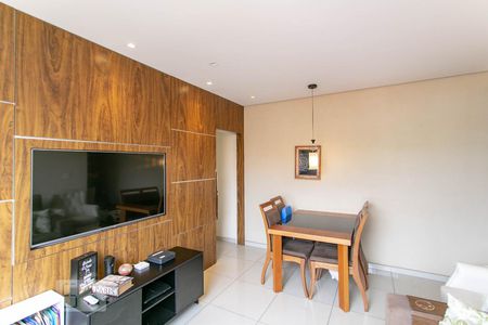 Sala de apartamento para alugar com 2 quartos, 74m² em Castelo, Belo Horizonte