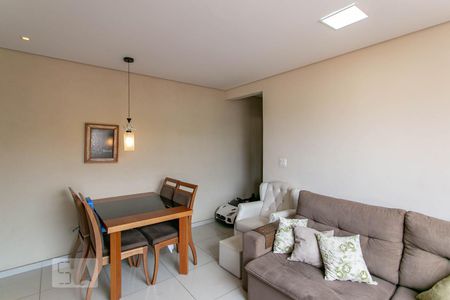 Sala de apartamento para alugar com 2 quartos, 74m² em Castelo, Belo Horizonte