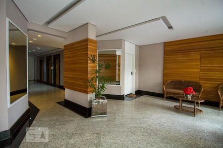 Apartamento à venda com 108m², 3 quartos e sem vaga Apartamento à venda com 108m², 3 quartos e sem vagaHall de Entrada