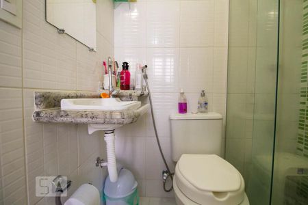 Apartamento à venda com 108m², 3 quartos e sem vaga Apartamento à venda com 108m², 3 quartos e sem vagaBanheiro da Suíte 2