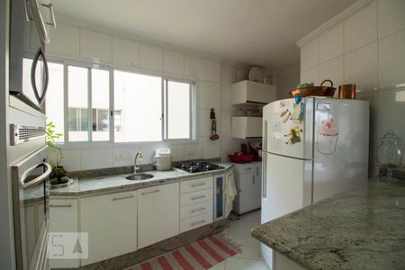 Apartamento à venda com 108m², 3 quartos e sem vaga Apartamento à venda com 108m², 3 quartos e sem vagaCozinha