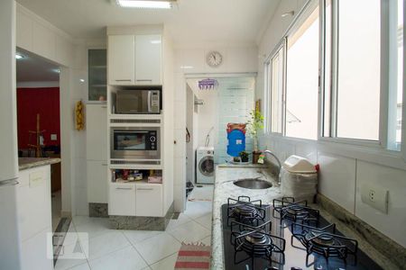 Apartamento à venda com 108m², 3 quartos e sem vaga Apartamento à venda com 108m², 3 quartos e sem vagaCozinha