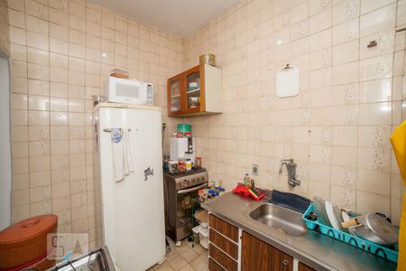 Cozinha de apartamento à venda com 2 quartos, 42m² em Barro Preto, Belo Horizonte