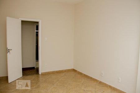 Apartamento à venda com 95m², 2 quartos e 1 vagaQuarto 01