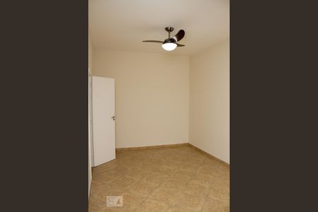 Apartamento à venda com 95m², 2 quartos e 1 vagaQuarto 02