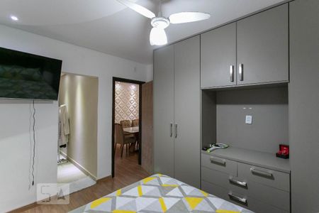 Casa à venda com 340m², 3 quartos e 6 vagas Casa à venda com 340m², 3 quartos e 6 vagasQuarto Suíte