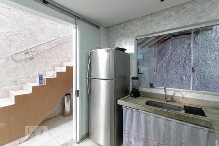 Casa à venda com 340m², 3 quartos e 6 vagas Casa à venda com 340m², 3 quartos e 6 vagasCozinha