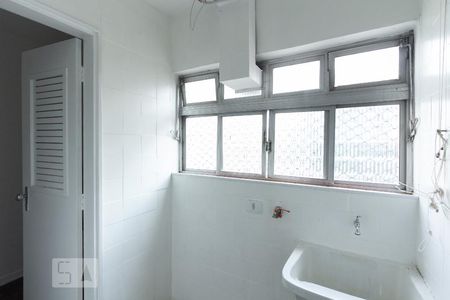 Apartamento à venda com 70m², 2 quartos e 1 vagaÁrea de Serviço