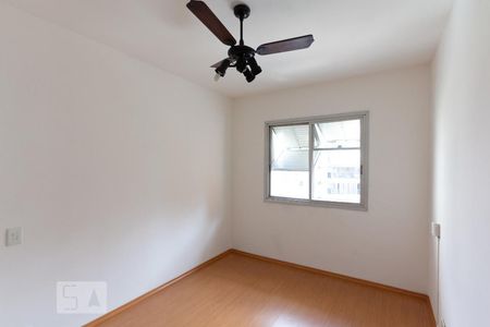 Apartamento à venda com 70m², 2 quartos e 1 vagaQuarto 2