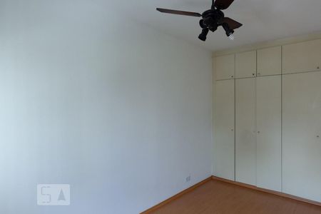 Apartamento à venda com 70m², 2 quartos e 1 vagaQuarto 2