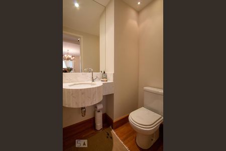 Apartamento à venda com 167m², 3 quartos e 3 vagasLavabo