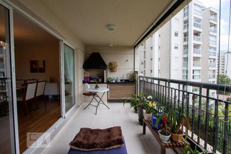 Varanda de apartamento à venda com 3 quartos, 167m² em Alto de Pinheiros, São Paulo