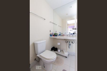 Apartamento à venda com 167m², 3 quartos e 3 vagasBanheiro da Suíte 3