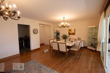 Sala de apartamento à venda com 3 quartos, 167m² em Alto de Pinheiros, São Paulo