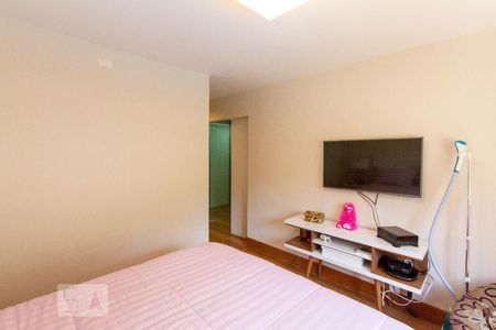 Apartamento à venda com 167m², 3 quartos e 3 vagasSuíte 1