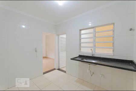 Casa de condomínio para alugar com 65m², 2 quartos e 1 vagaCozinha