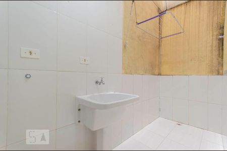 Casa de condomínio para alugar com 65m², 2 quartos e 1 vagaÁrea de Serviço