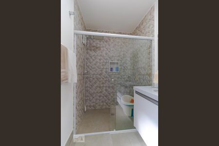 Casa à venda com 300m², 5 quartos e 4 vagasBanheiro 01