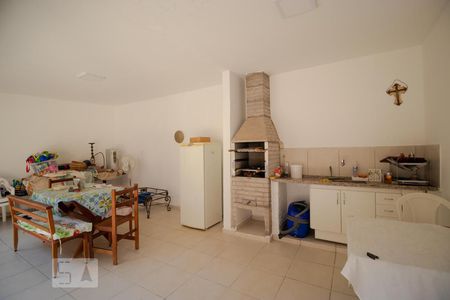 Casa à venda com 300m², 5 quartos e 4 vagasChurrasqueira