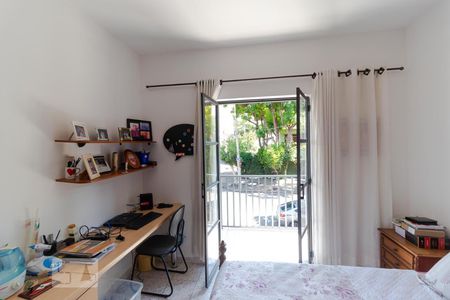 Casa à venda com 300m², 5 quartos e 4 vagasQuarto 04