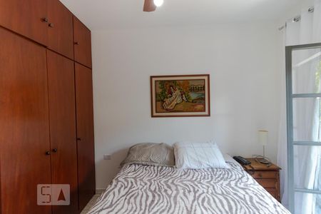 Casa à venda com 300m², 5 quartos e 4 vagasQuarto 02