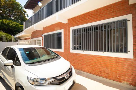 Casa à venda com 300m², 5 quartos e 4 vagasGaragem