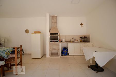 Casa à venda com 300m², 5 quartos e 4 vagasChurrasqueira