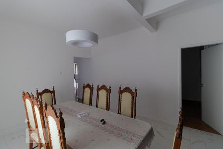 Casa à venda com 300m², 5 quartos e 4 vagasSala de Jantar