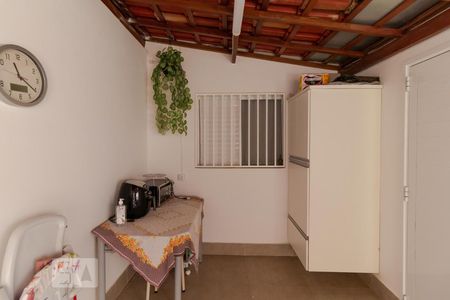 Casa à venda com 300m², 5 quartos e 4 vagasCozinha 02