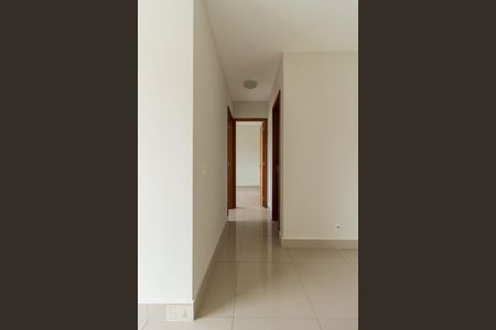 Corredor de apartamento para alugar com 2 quartos, 51m² em Campo Grande, Rio de Janeiro