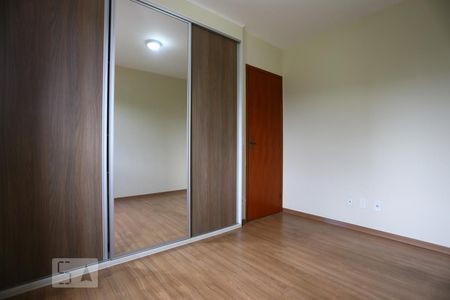 Quarto 1 de apartamento para alugar com 2 quartos, 65m² em Jaguaribe, Osasco