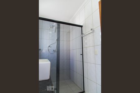 Casa à venda com 210m², 3 quartos e 4 vagas Casa à venda com 210m², 3 quartos e 4 vagasBanheiro da suíte