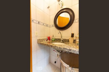 Casa à venda com 300m², 4 quartos e 4 vagasBanheiro