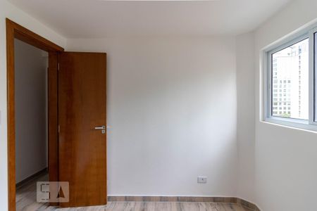 Quarto 1 de apartamento para alugar com 3 quartos, 70m² em Itaim Bibi, São Paulo