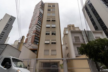 Apartamento para alugar com 70m², 3 quartos e 1 vaga Apartamento para alugar com 70m², 3 quartos e 1 vagaFachada