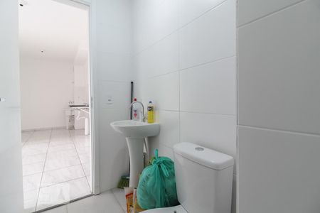 Apartamento à venda com 38m², 2 quartos e sem vagaBanheiro