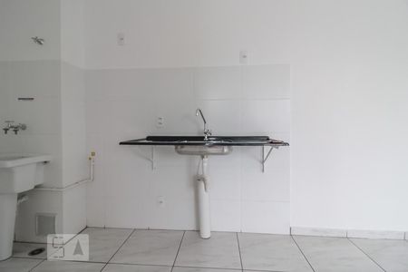 Apartamento à venda com 38m², 2 quartos e sem vagaCozinha e Área de Serviço