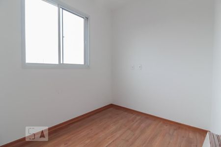 Quarto 1 de apartamento para alugar com 2 quartos, 38m² em Itaquera, São Paulo