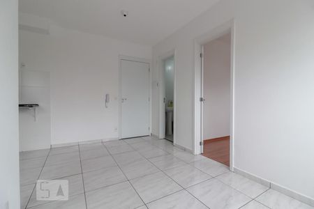 Sala de apartamento para alugar com 2 quartos, 38m² em Itaquera, São Paulo