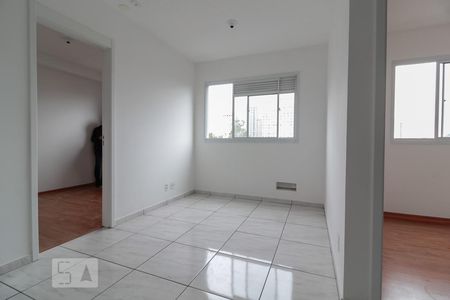 Sala de apartamento à venda com 2 quartos, 38m² em Itaquera, São Paulo
