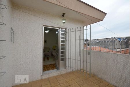 Casa à venda com 252m², 3 quartos e 3 vagasVaranda