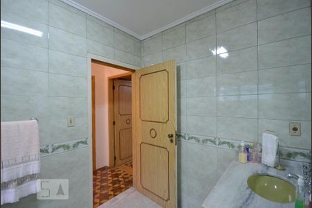 Casa à venda com 252m², 3 quartos e 3 vagasBanheiro Social