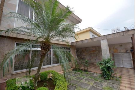 Casa à venda com 252m², 3 quartos e 3 vagasArea Externa