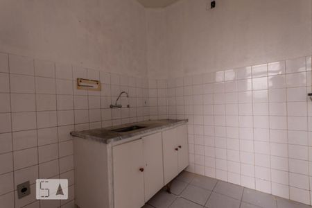 Cozinha e Área de Serviço de apartamento para alugar com 2 quartos, 70m² em Planalto, Belo Horizonte