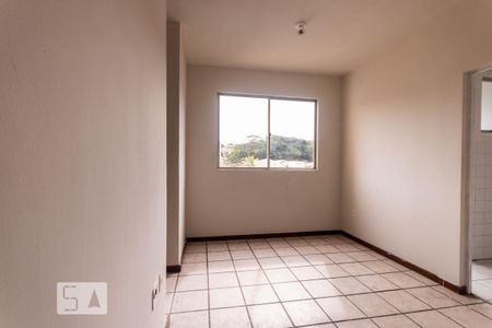 Sala de apartamento para alugar com 2 quartos, 70m² em Planalto, Belo Horizonte