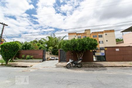 Apartamento para alugar com 70m², 2 quartos e 1 vaga Apartamento para alugar com 70m², 2 quartos e 1 vagaFachada