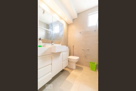 Apartamento à venda com 100m², 2 quartos e 1 vagaBanheiro da suíte