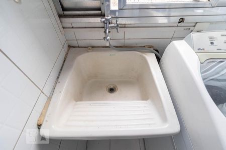 Apartamento à venda com 100m², 2 quartos e 1 vagaÁrea de serviço