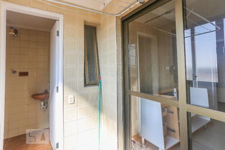 Apartamento para alugar com 72m², 2 quartos e 1 vagaArea de Serviço